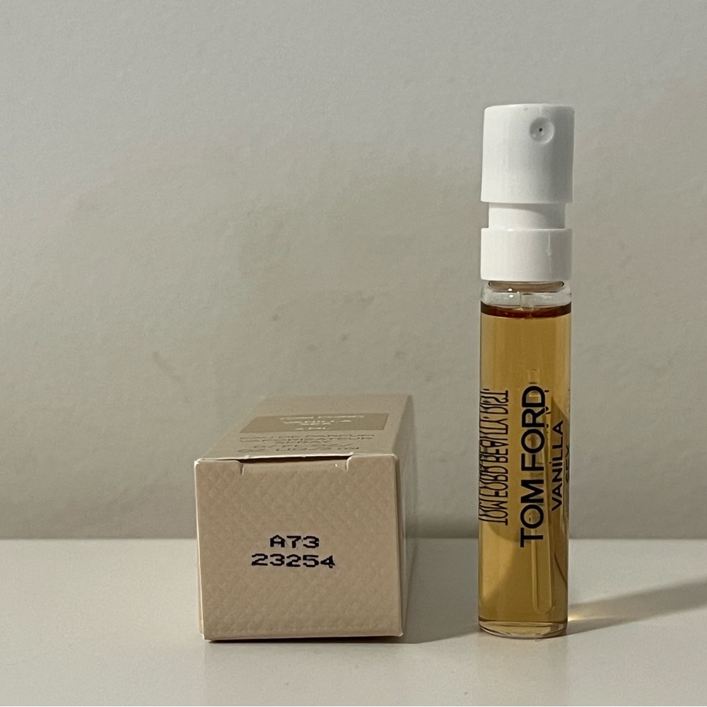 Tom Ford Vanilla Sex 2ml - Picture 2 of 2